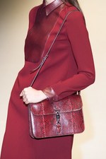 グッチ 2014-15年秋冬コレクション - ボーイッシュ＆ロマンティックを60's風に｜写真48