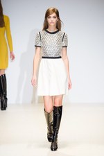 グッチ 2014-15年秋冬コレクション - ボーイッシュ＆ロマンティックを60's風に｜写真64