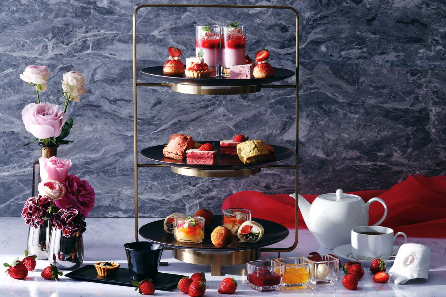 インターコンチネンタル 東京ベイ「苺づくしのストロベリーアフタヌーンティー」