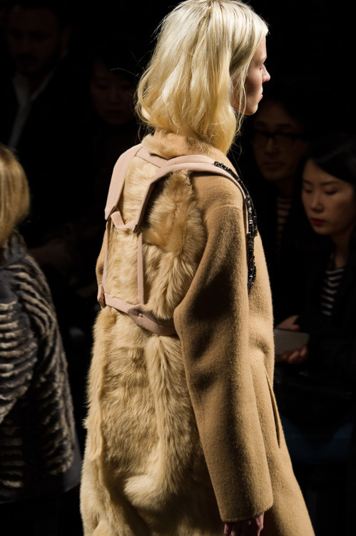 ヌメロ ヴェントゥーノ 2014-15年秋冬<span>コレクション</span> - 写真7
