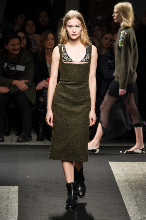 ヌメロ ヴェントゥーノ 2014-15年秋冬<span>コレクション</span> - 写真17
