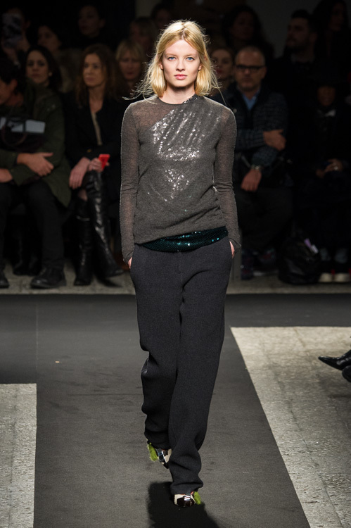 ヌメロ ヴェントゥーノ 2014-15年秋冬<span>コレクション</span> - 写真34