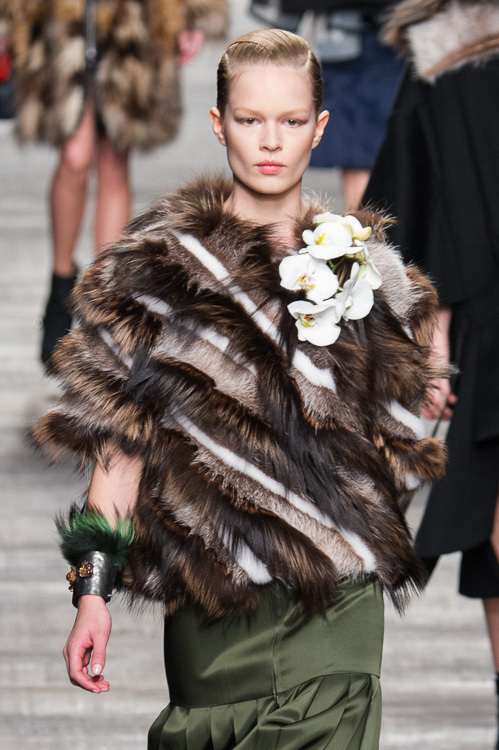 フェンディ(FENDI) 2014-15年秋冬ウィメンズコレクション ディテール - 写真21