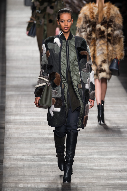 フェンディ(FENDI) 2014-15年秋冬ウィメンズコレクション シルエット - 写真31