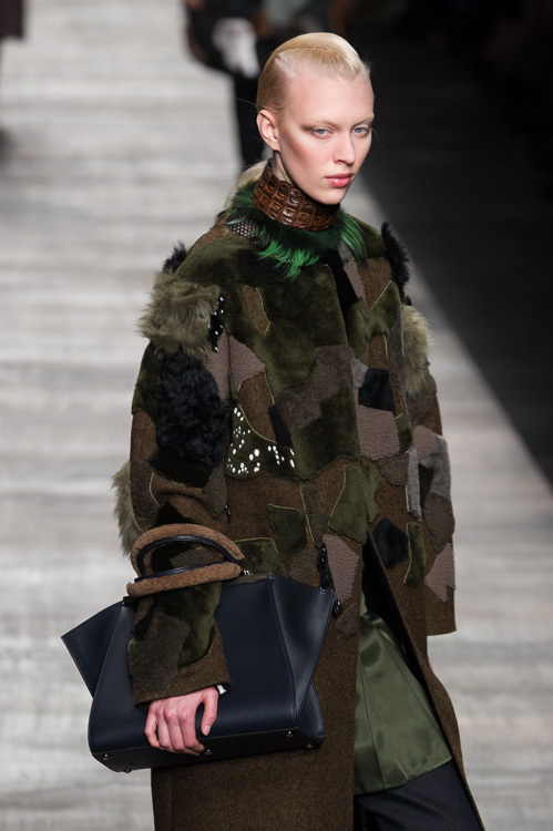 フェンディ(FENDI) 2014-15年秋冬ウィメンズコレクション  - 写真56