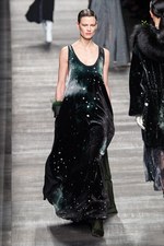 フェンディ 2014-15年秋冬コレクション - セクシー＆シックを中核に据えたスポーティ｜写真82