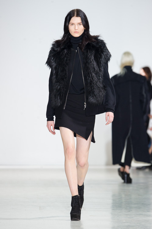 コスチューム ナショナル 2014-15年秋冬<span>コレクション</span> - 写真18