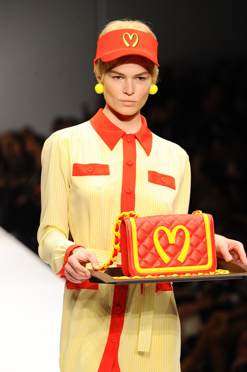 モスキーノ(MOSCHINO) 2014-15年秋冬ウィメンズコレクション  - 写真15