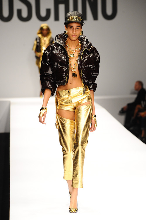 モスキーノ(MOSCHINO) 2014-15年秋冬ウィメンズコレクション  - 写真36