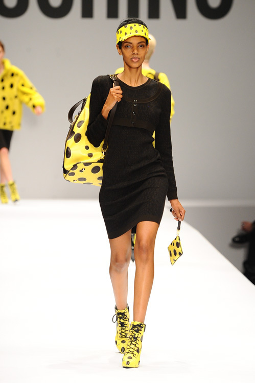 モスキーノ(MOSCHINO) 2014-15年秋冬ウィメンズコレクション  - 写真50