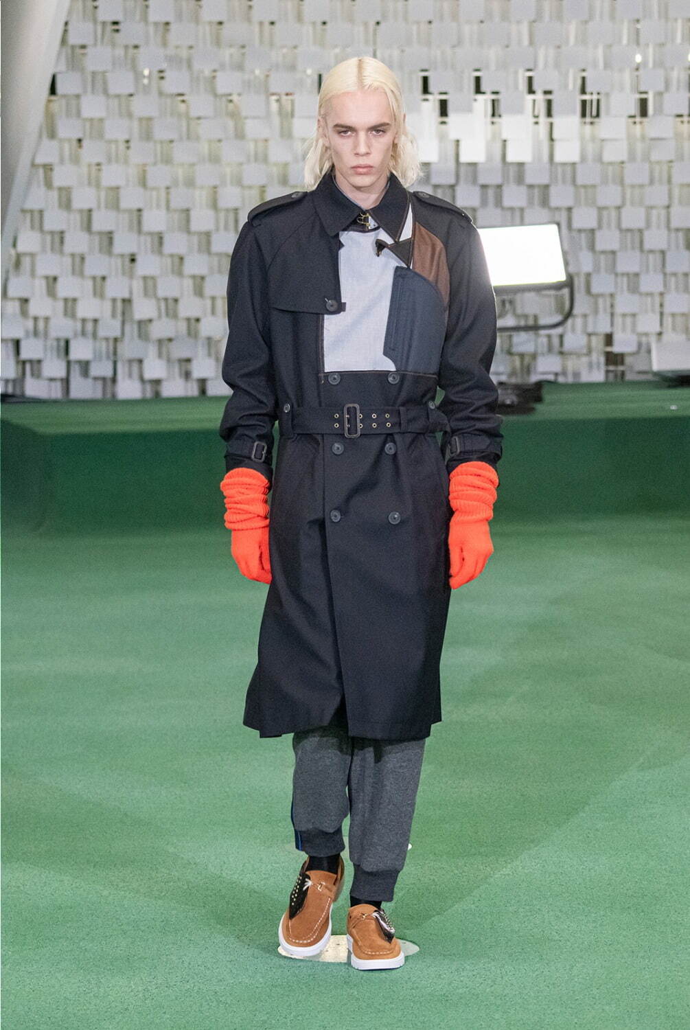 カラー 2023-24年秋冬<span>コレクション</span> - 写真9