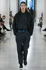 ホワイトマウンテニアリング 2023年秋冬コレクション - 移ろう山々の表情、豊かな肌触り｜写真13