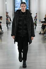 ホワイトマウンテニアリング 2023年秋冬コレクション - 移ろう山々の表情、豊かな肌触り｜写真27