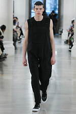 ホワイトマウンテニアリング 2023年秋冬コレクション - 移ろう山々の表情、豊かな肌触り｜写真29