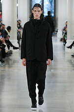 ホワイトマウンテニアリング 2023年秋冬コレクション - 移ろう山々の表情、豊かな肌触り｜写真34