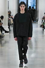 ホワイトマウンテニアリング 2023年秋冬コレクション - 移ろう山々の表情、豊かな肌触り｜写真35