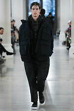 ホワイトマウンテニアリング 2023年秋冬コレクション - 移ろう山々の表情、豊かな肌触り｜写真41