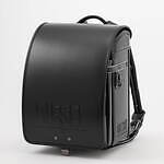 ディーゼル新作ランドセル、立体的なメタリック“Dロゴ”やシルバーのスタッズ限定モデル｜写真10