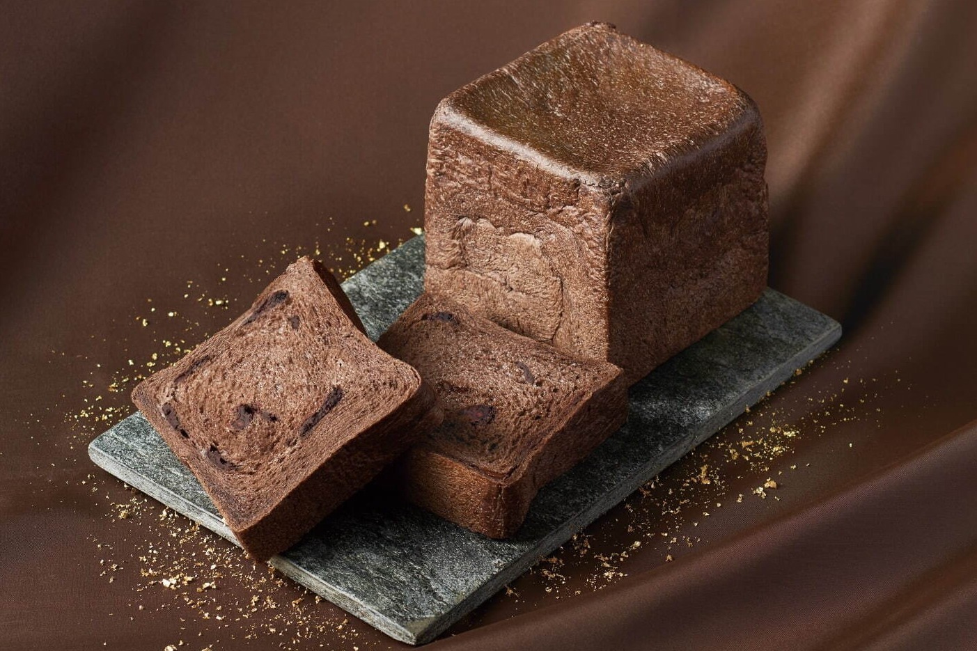 高級“生”食パン専門店「乃が美」×ゴディバ、“濃厚ベルギーチョコ”たっぷりのリッチな味わい