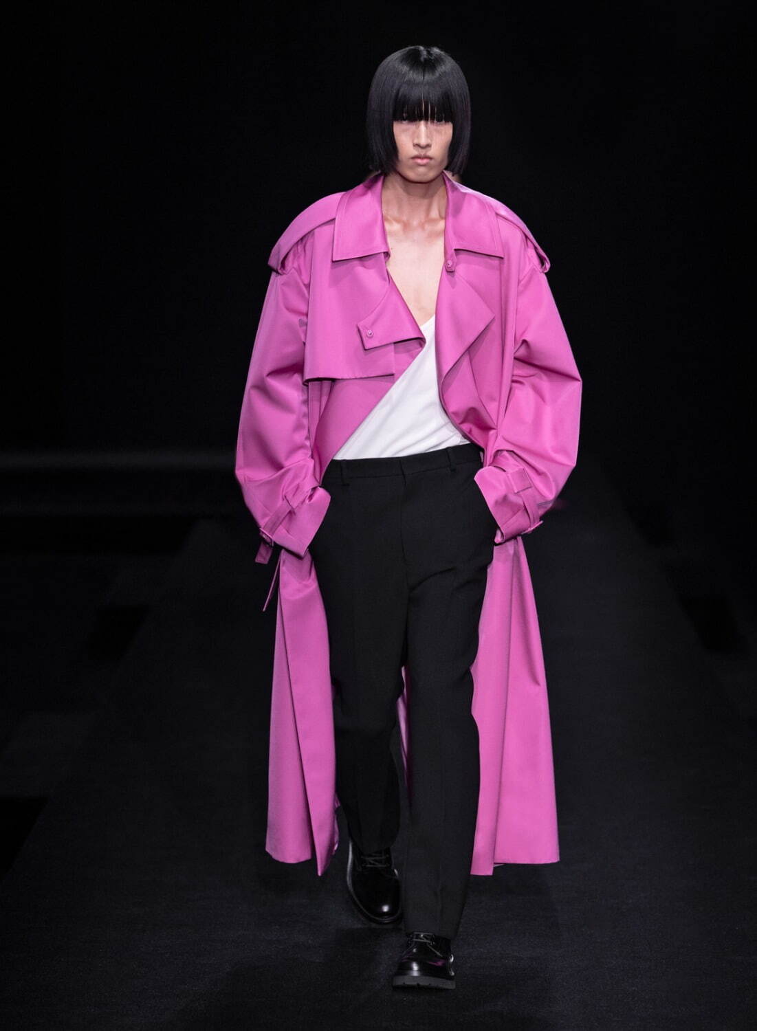 ヴァレンティノ オートクチュール(VALENTINO Haute Couture ) 2023年春夏ウィメンズ&メンズコレクション  - 写真20