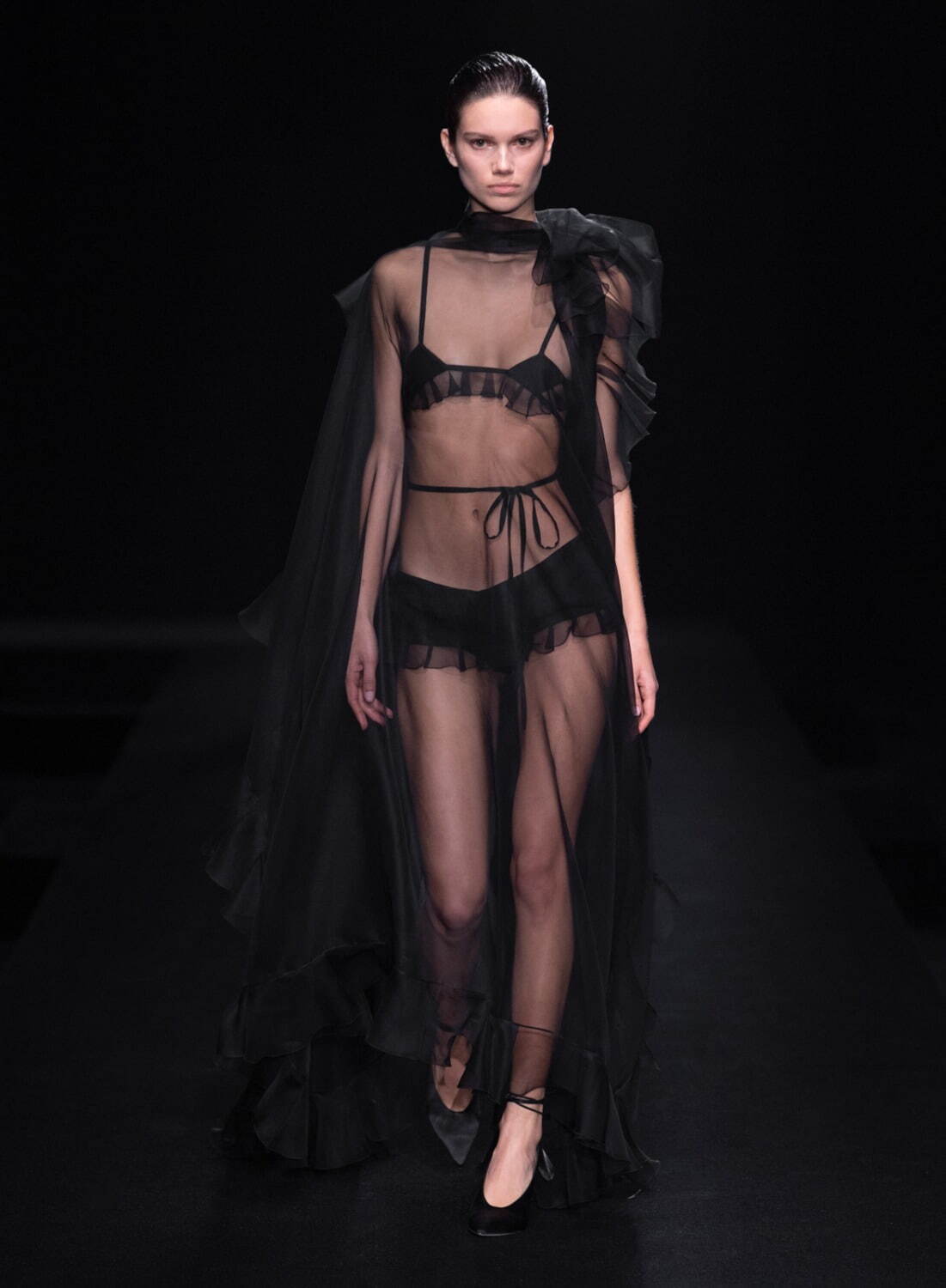 ヴァレンティノ オートクチュール(VALENTINO Haute Couture ) 2023年春夏ウィメンズ&メンズコレクション  - 写真27