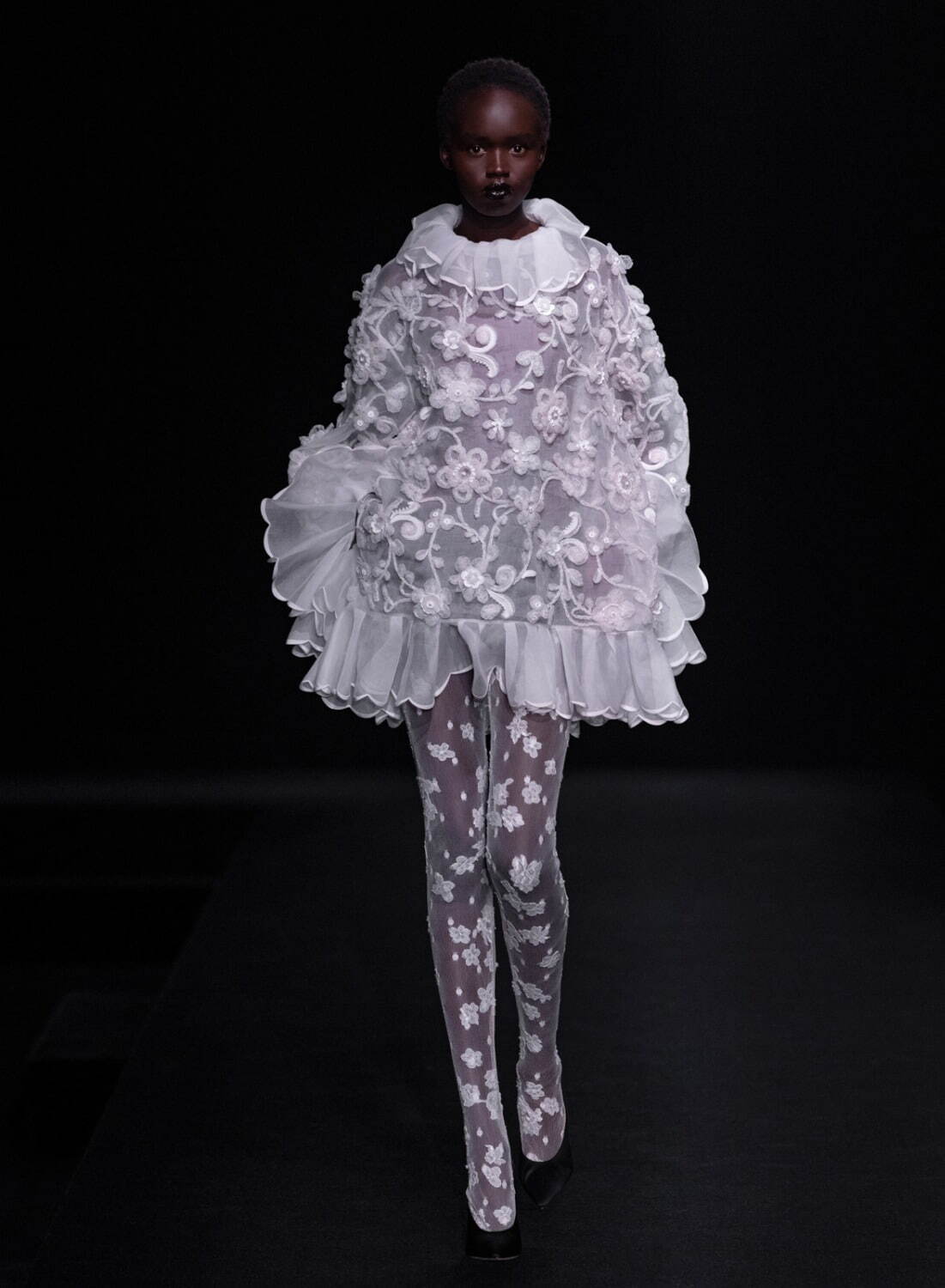 ヴァレンティノ オートクチュール(VALENTINO Haute Couture ) 2023年春夏ウィメンズ&メンズコレクション  - 写真37