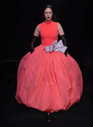 ヴァレンティノ オートクチュール(VALENTINO Haute Couture ) 2023年春夏ウィメンズ&メンズコレクション  - 写真11