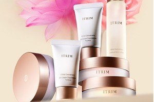 イトリン23年春ベースメイク、“肌悩みに合わせて選べる”スキンケア仕込みの新ファンデ＆パウダー
