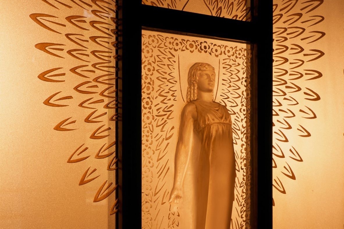 美術館｜東京都庭園美術館の建物公開展 - アール・デコ建築を体感、朝香宮家ゆかりの衣装や工芸も