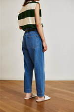 フィーニー23年春夏新作デニムパンツ、リメイクされた古着ジーンズをヴィンテージ生地で再現｜写真1