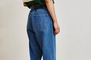 フィーニー23年春夏新作デニムパンツ、リメイクされた古着ジーンズをヴィンテージ生地で再現