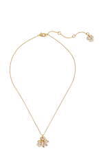 ケイト・スペードの新作ブライダル、ふんわりフェザーを配したドレス＆ボウモチーフのクラッチバッグ｜写真6