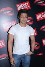 ディーゼル、ついにインドに進出 - ムンバイに直営店オープン｜写真8