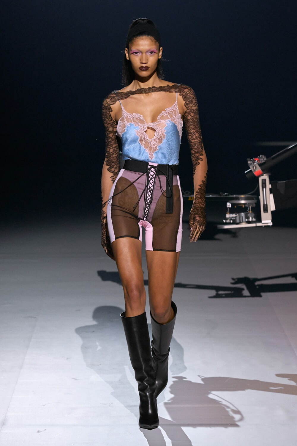 ミュグレー(MUGLER) 2023-24年秋冬ウィメンズ&メンズコレクション  - 写真11