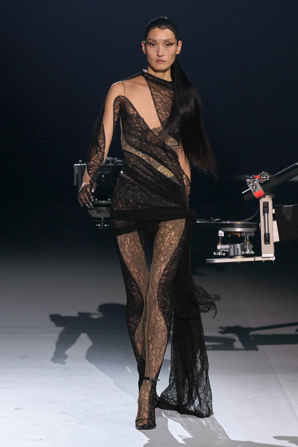 ミュグレー(MUGLER) 2023-24年秋冬ウィメンズ&メンズコレクション  - 写真25