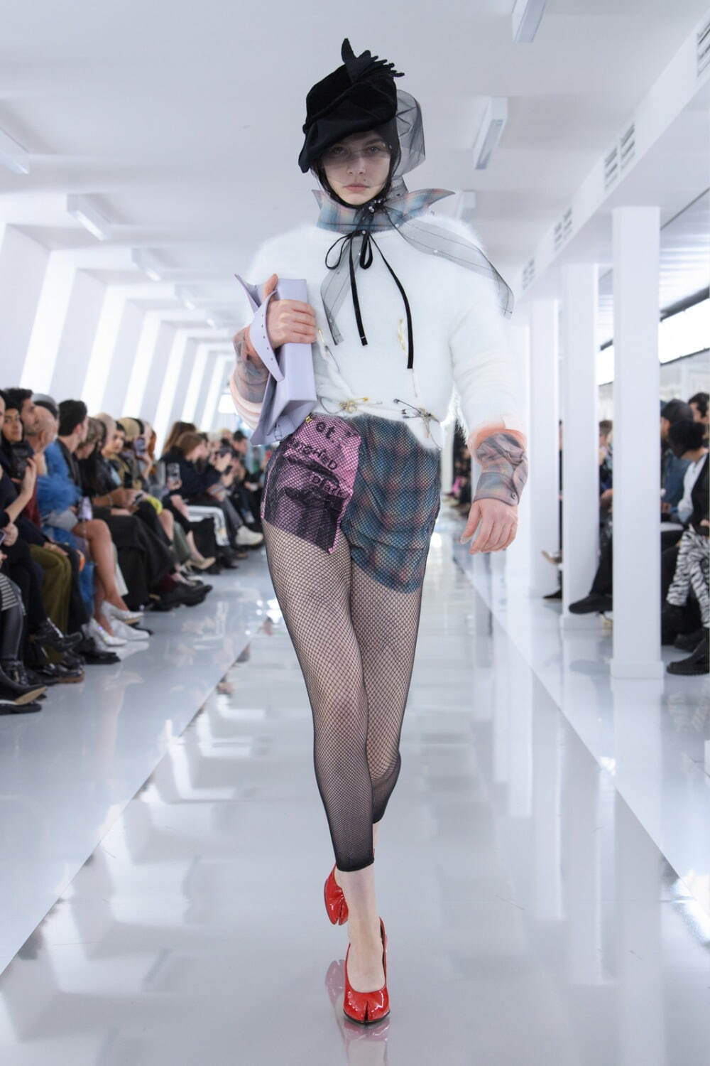 メゾン マルジェラ Co-Ed(Maison Margiela Co-Ed) 2023-24年秋冬ウィメンズ&メンズコレクション  - 写真1