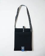 フミト ガンリュウ×ラミダス初コラボ、収納ポケットを配した“着るバッグ”ベスト＆ショルダーバッグなど｜写真12