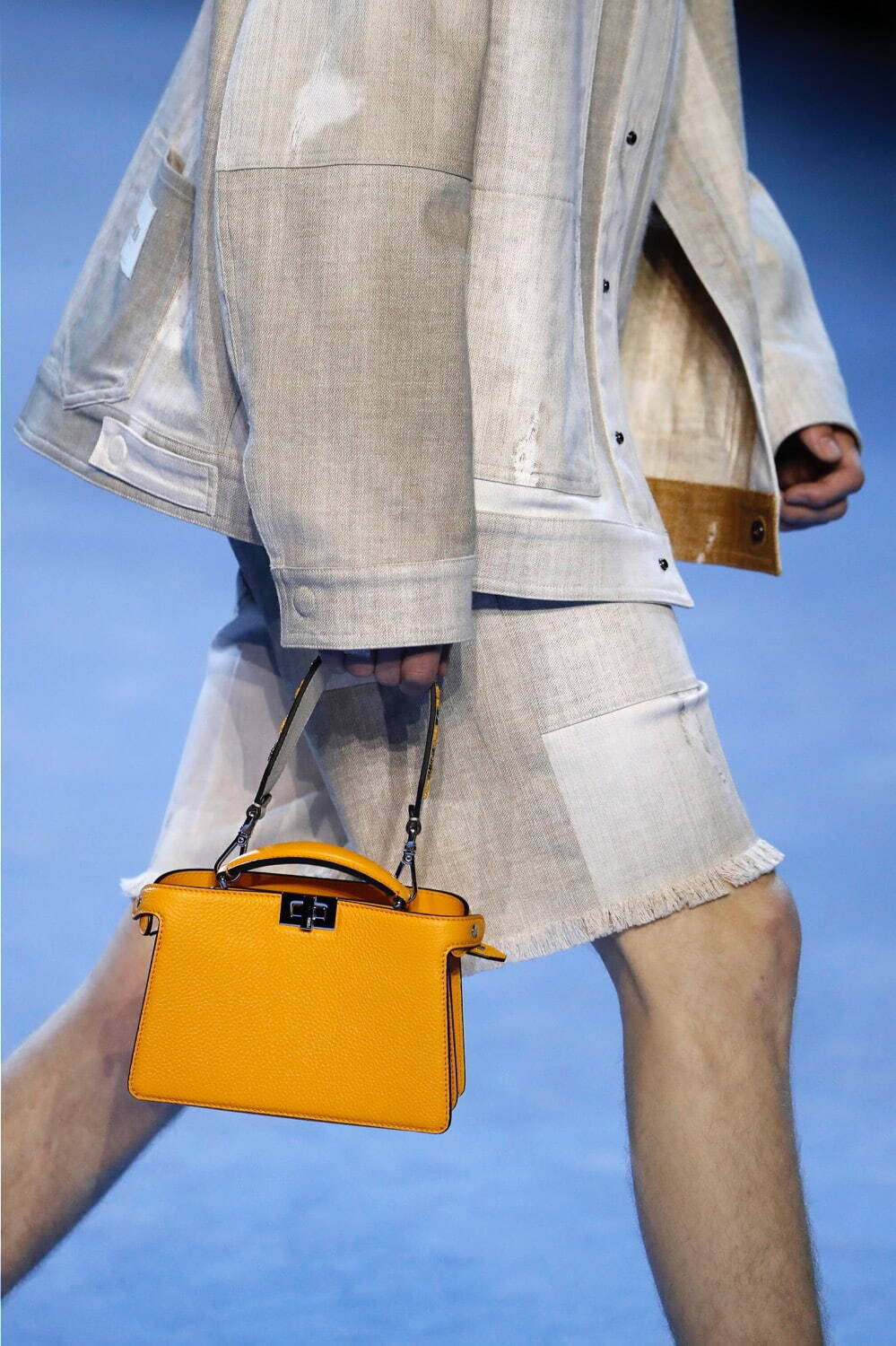 フェンディ(FENDI) ピーカブー アイシーユー｜写真9