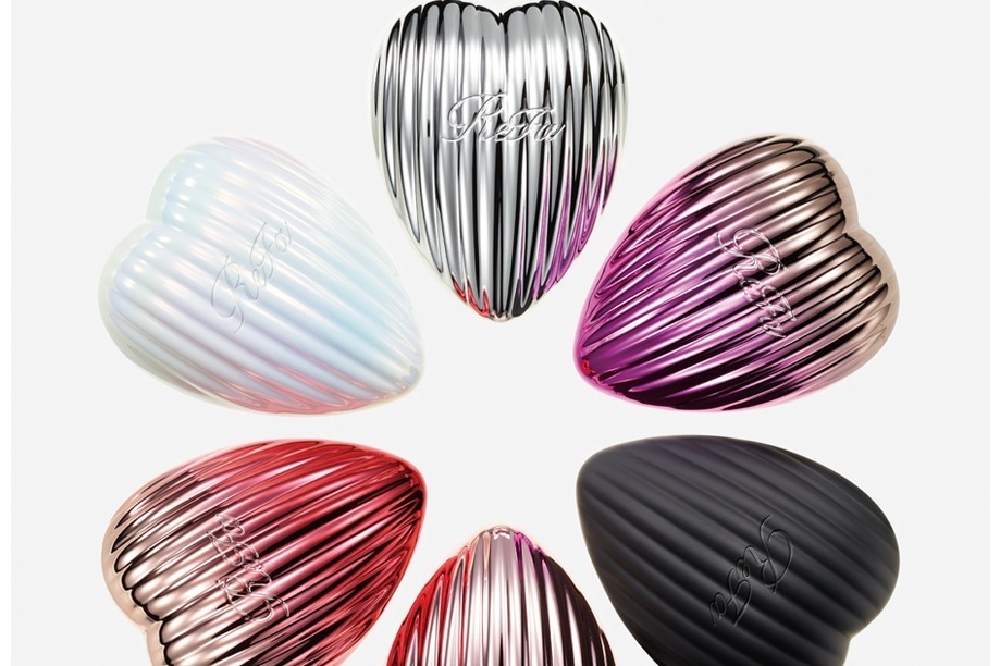 リファ「ハートブラシ」