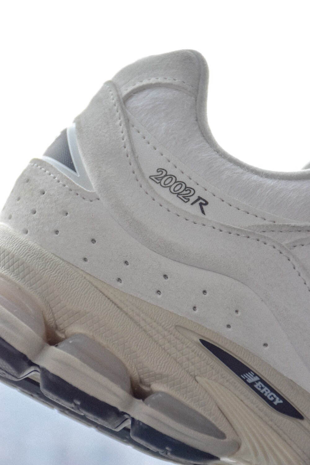 アトモス(atmos), ニューバランス(New Balance) 327｜写真3