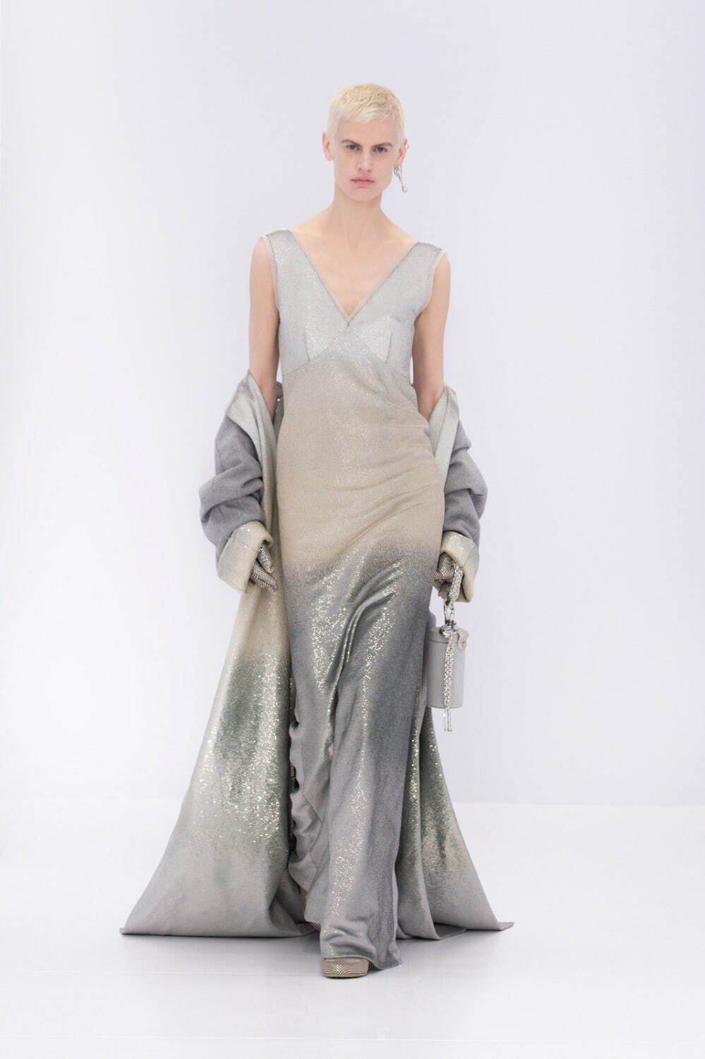 フェンディ オートクチュール(FENDI Haute Couture) 2023年春夏ウィメンズコレクション  - 写真1