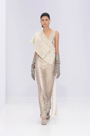 フェンディ オートクチュール(FENDI Haute Couture) 2023年春夏ウィメンズコレクション  - 写真3