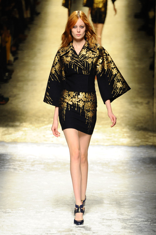 ブルマリン(Blumarine) 2014-15年秋冬ウィメンズコレクション  - 写真1