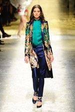 ブルマリン 2014-15年秋冬コレクション - 豪華なフラワーガーデンに漂う大人の色気｜写真7