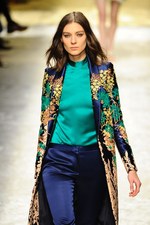 ブルマリン 2014-15年秋冬コレクション - 豪華なフラワーガーデンに漂う大人の色気｜写真8