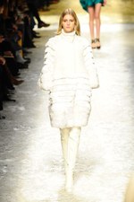 ブルマリン 2014-15年秋冬コレクション - 豪華なフラワーガーデンに漂う大人の色気｜写真11