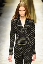 ブルマリン 2014-15年秋冬コレクション - 豪華なフラワーガーデンに漂う大人の色気｜写真22