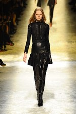 ブルマリン 2014-15年秋冬コレクション - 豪華なフラワーガーデンに漂う大人の色気｜写真39