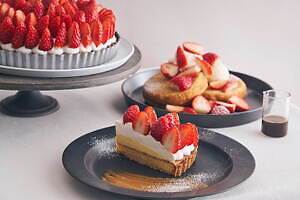 カフェ＆ブックス ビブリオテーク、希少いちご“古都華”×はちみつバルサミコパンケーキ＆苺タルト｜写真7
