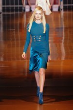 ヴェルサーチ 2014-15年秋冬コレクション - ゴージャスに表現する、女の力強さ｜写真2